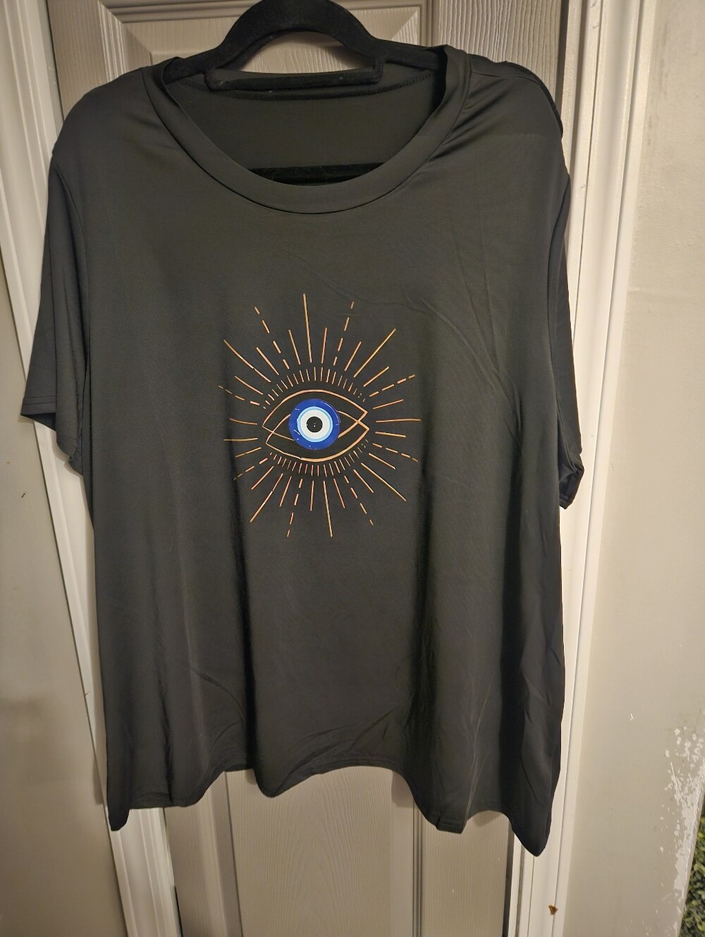 BRAND NEW ** Black Graphic Eye Short Sleeve Women's Top